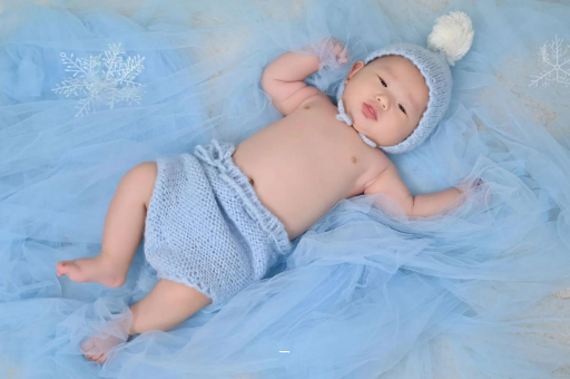 赣州宝宝几个月可以吃饭